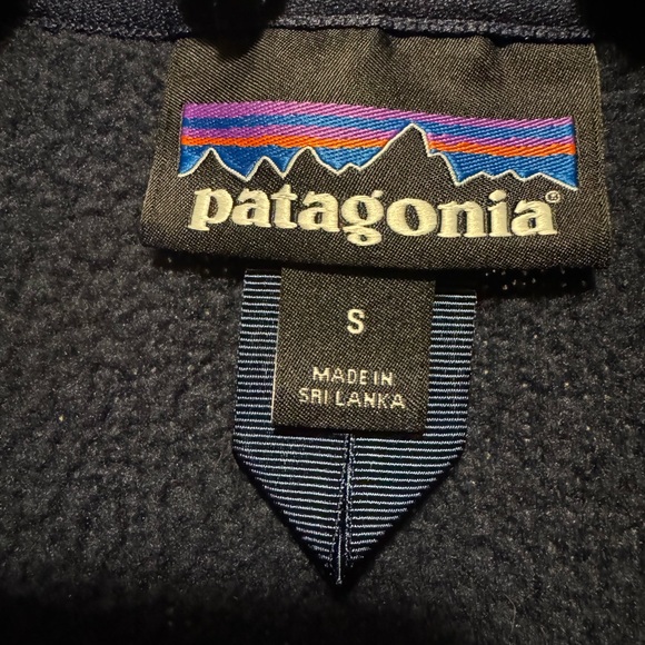 Patagonia Adult Navy Blue Zip-Front Vest - Picture 3 of 7